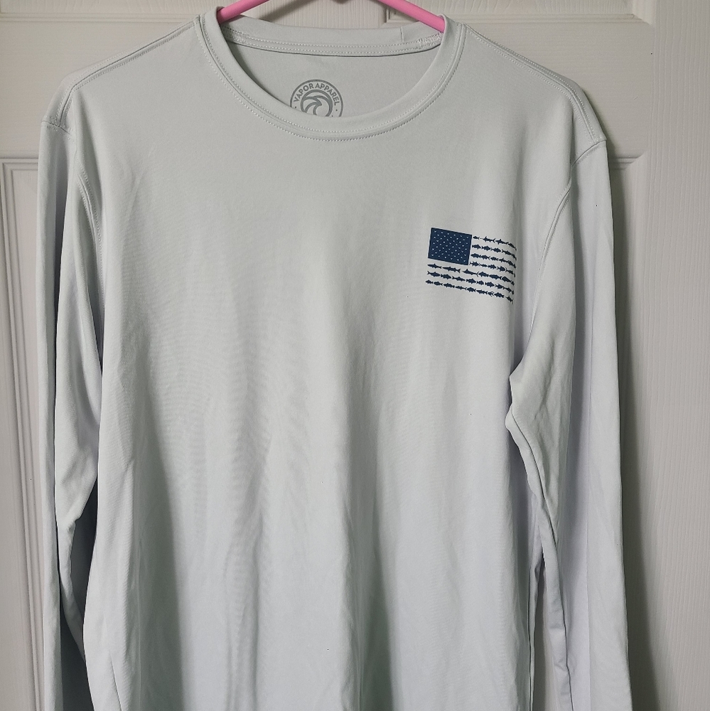 Vapor Appareal, seize the day long sleeve shirt